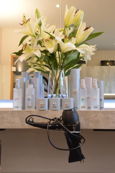 09-salon